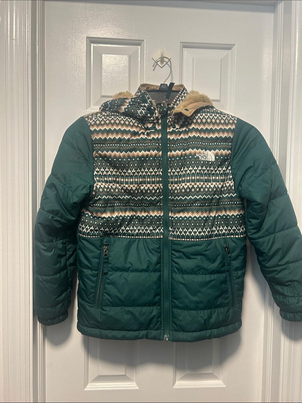 The North Face Forest Green Kids Puffer Jacket with Patterned Yoke